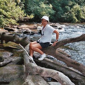 Meet your Posher, Freda